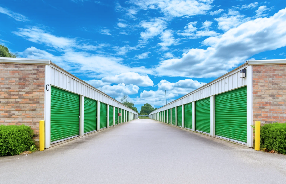 Self-storage drive-up in Lafayette Parish
